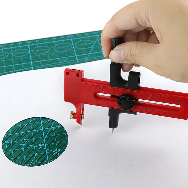 1 sztuka – obrotowy kątownik d – Art Craft Cardboard recenzja i cena